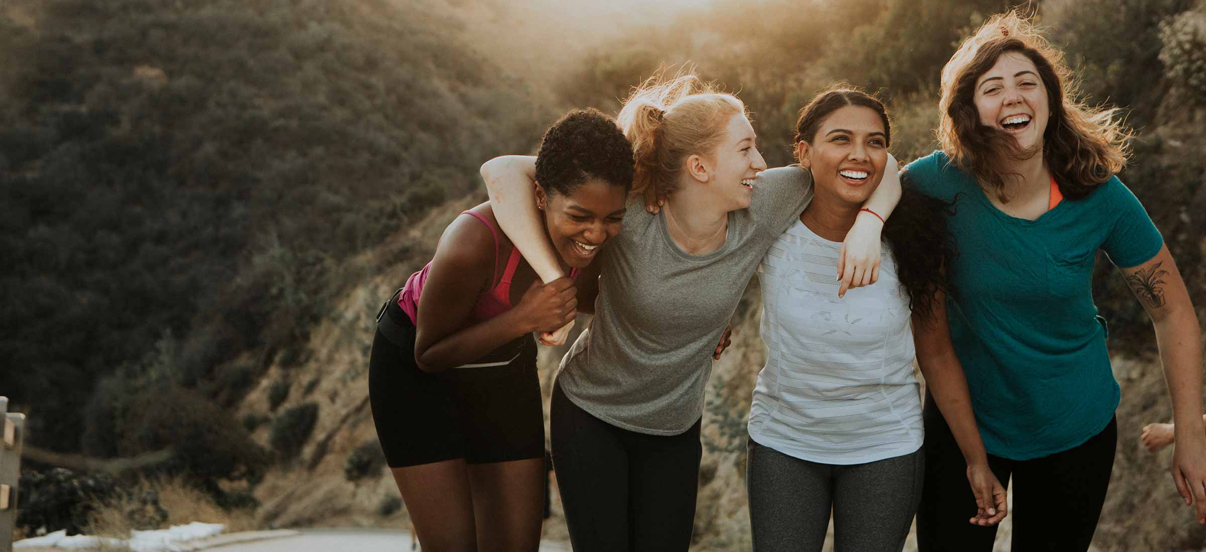 Friends hiking through the hills of Los Angeles.