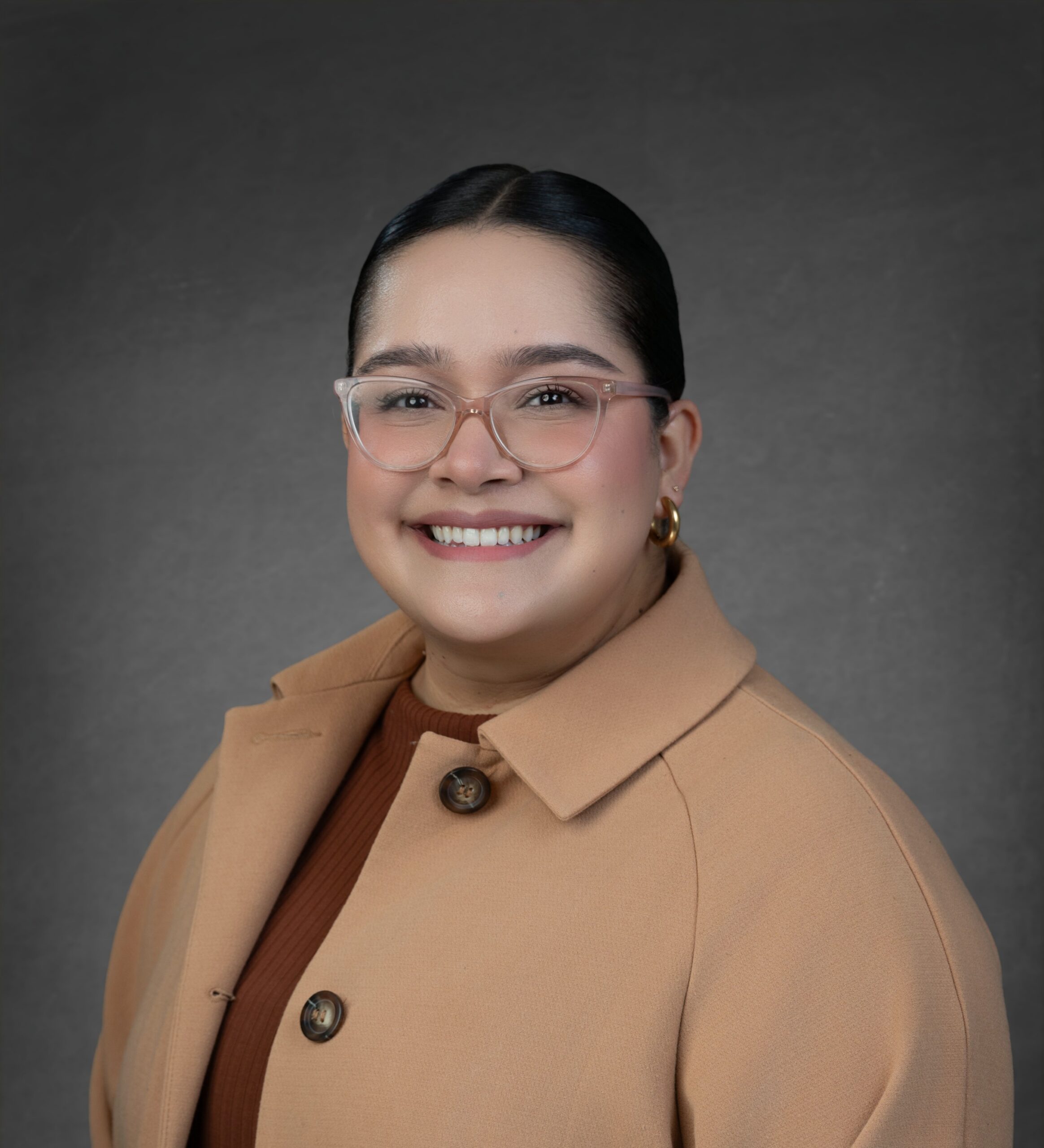 Headshot of Laura Nuno.