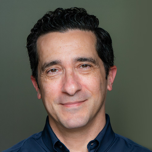 Novid Parsi Headshot