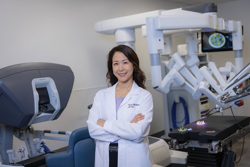 Gastric Surgeon Explains Robotic Assistance